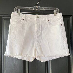 LOFT High Waisted Raw Hem White Jean Shorts Size 26(2)